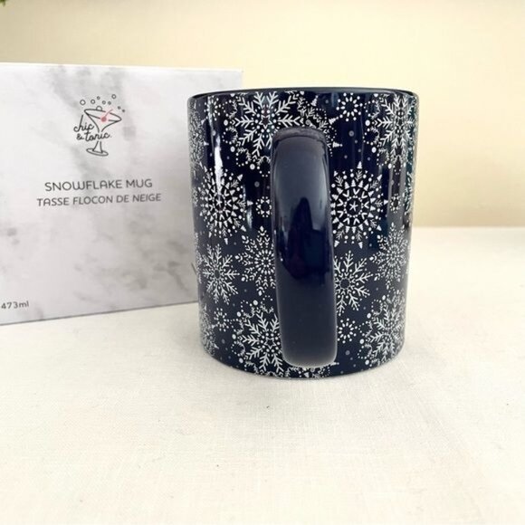 Chic & Tonic Snowflake Coffee Mug 16 Oz New with Gift Box - Picture 6 of 13
